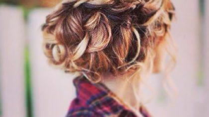 Easy Five Minute Hairdos For Your Bridesmaids