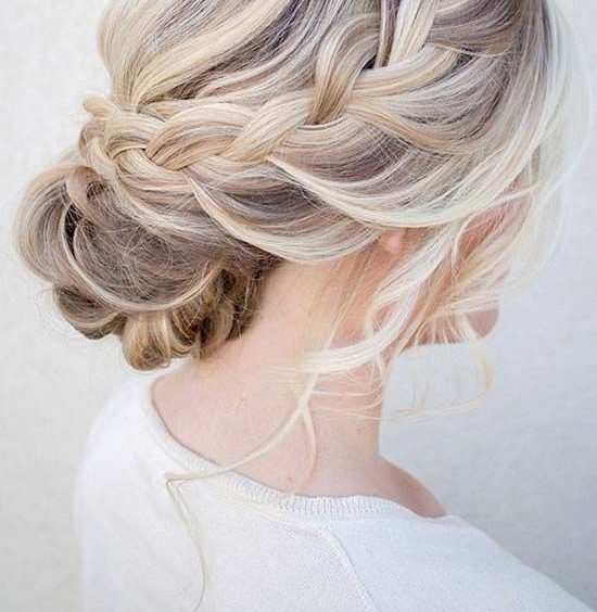 Featured image of post Braided Hairstyles For Bridesmaids : You can wear it with an updo, or as a bridesmaid in a wedding, or simply just out on the.
