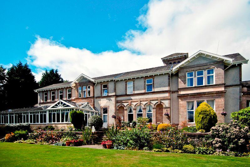 Rosslea Hall Hotel